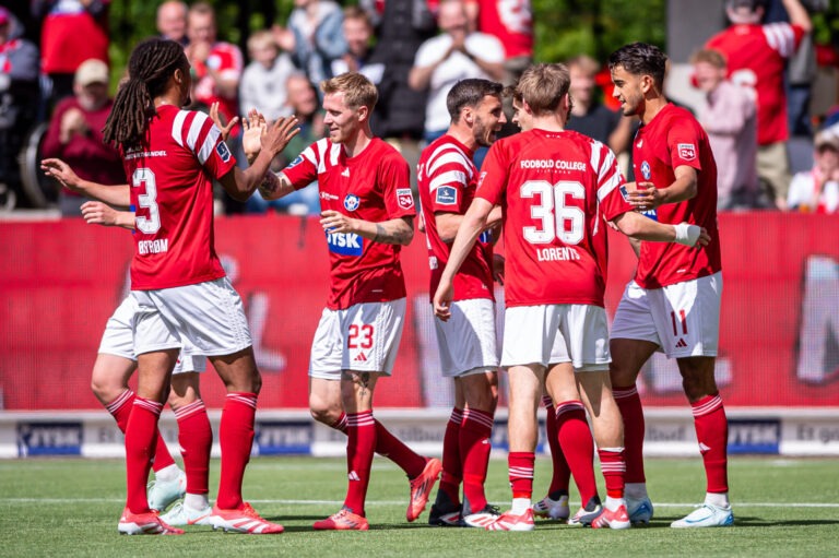 Buy a season ticket and get access to Sport Silkeborg