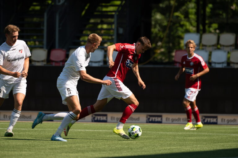 Defeat in the first test match of the season