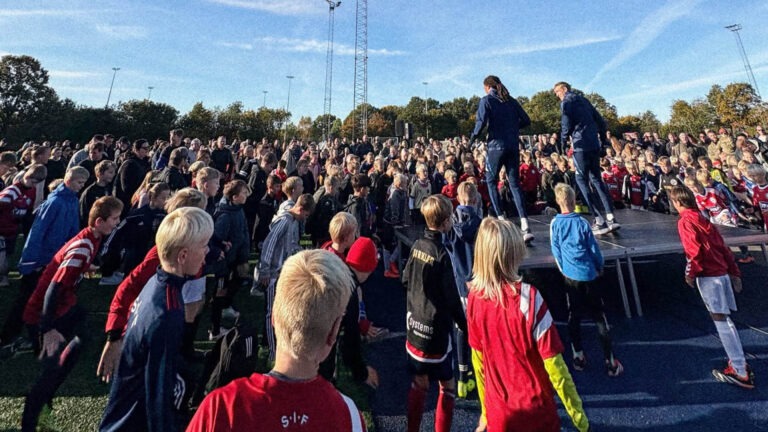 Besuchen Sie den großen Fußballtag der SIF in den Herbstferien 2026!